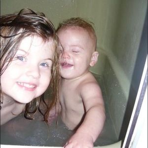 Meet your Posher, Mia